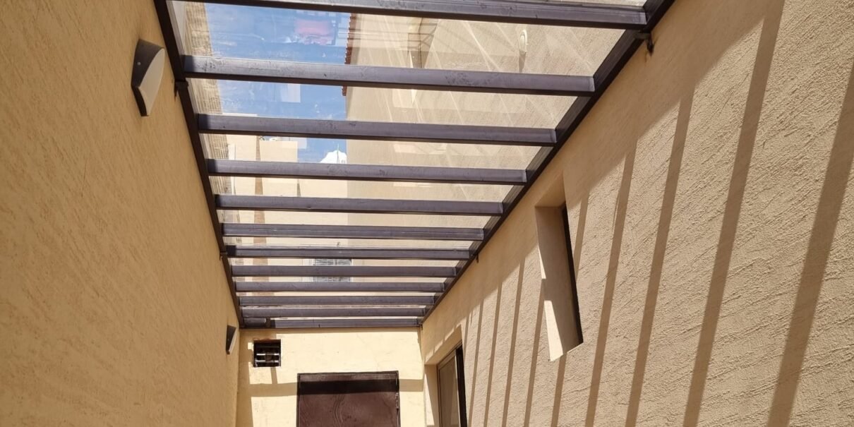 تركيب ساندوتش بانل ومظلات وسواتر بالرياض | مشارف الأفضل في العزل الحراري والصوتي مظلات وسواتر ظل التميز   بانل   للمقاولات الرياض